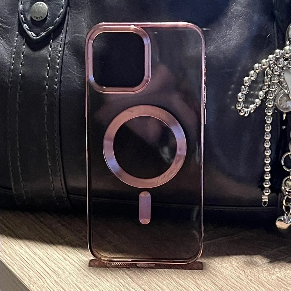set of iphone 13 pro max cases GUC